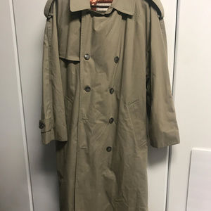 London Fog Jackets & Coats - Towne by London Fog trench coat London Fog Jackets & Coats - Towne by London Fog trench coat